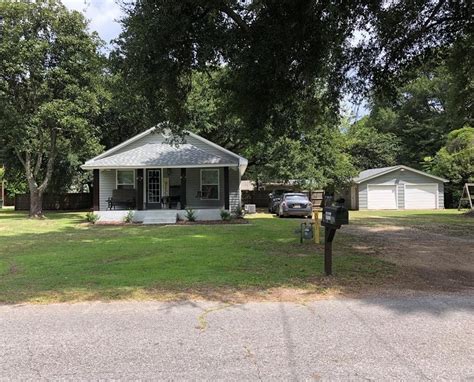 Craigslist petal ms - 202 Leeville Rd, Petal, MS 39465 is an apartment unit listed for rent at $650 /mo. The 650 Square Feet unit is a 1 bed, 1 bath apartment unit. View more property details, sales history, and Zestimate data on Zillow.
